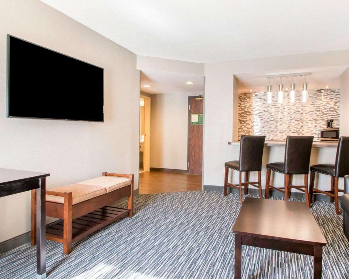 Greenstay Inn & Suites Court View Springfield Zewnętrze zdjęcie